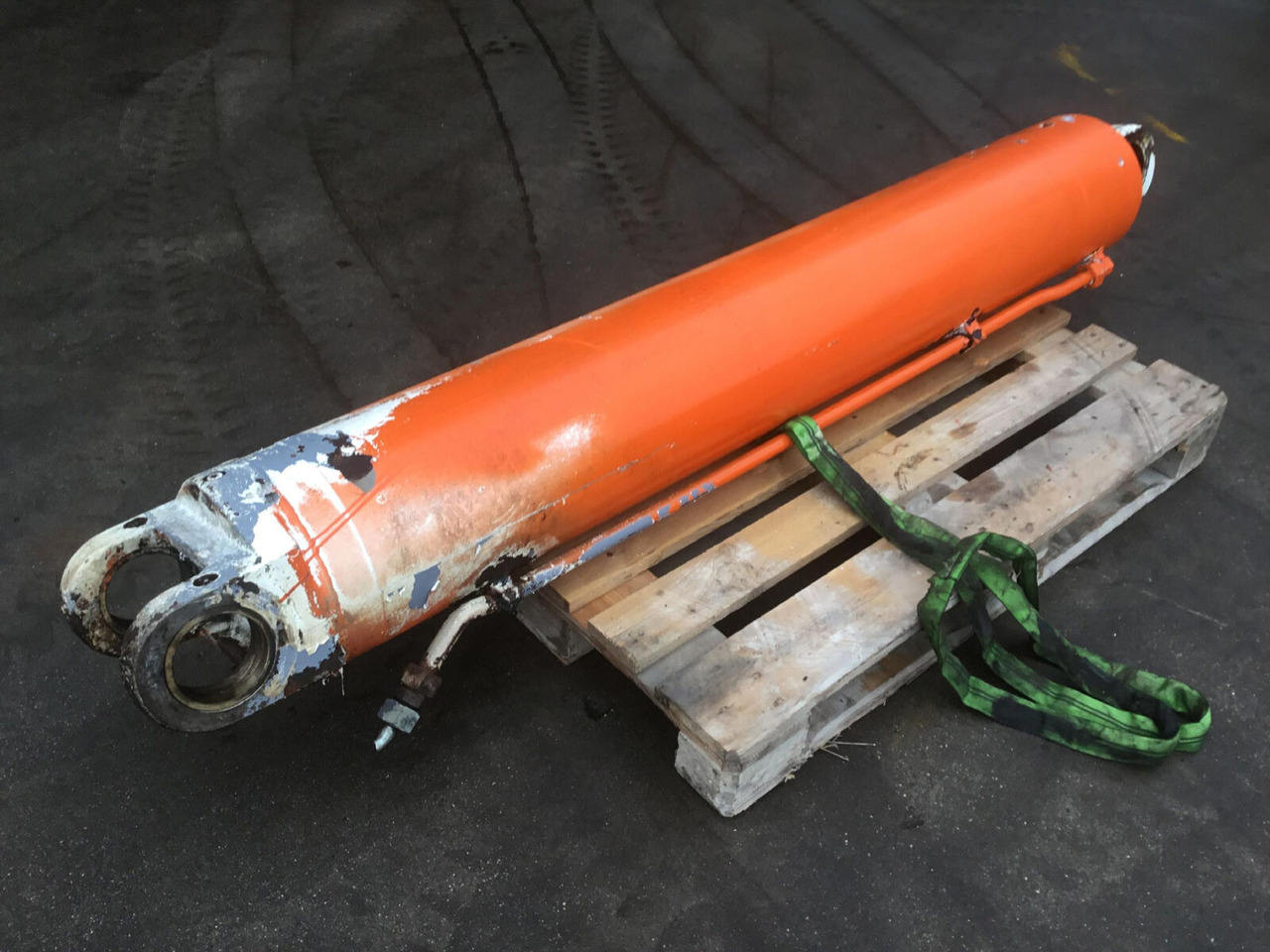 Terex AC 75 boom lift cylinder - Vérin hydraulique pour Grue mobile: photos 3 Terex AC 75 boom lift cylinder - Vérin hydraulique pour Grue mobile: photos 3