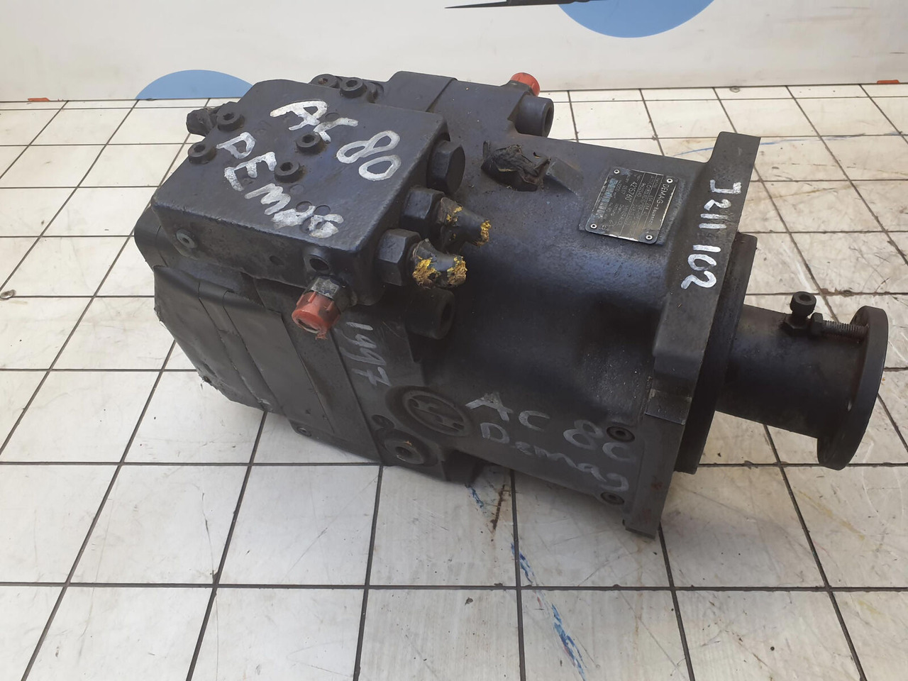 Terex AC 80 pump - Pompe hydraulique pour Grue: photos 4 Terex AC 80 pump - Pompe hydraulique pour Grue: photos 4