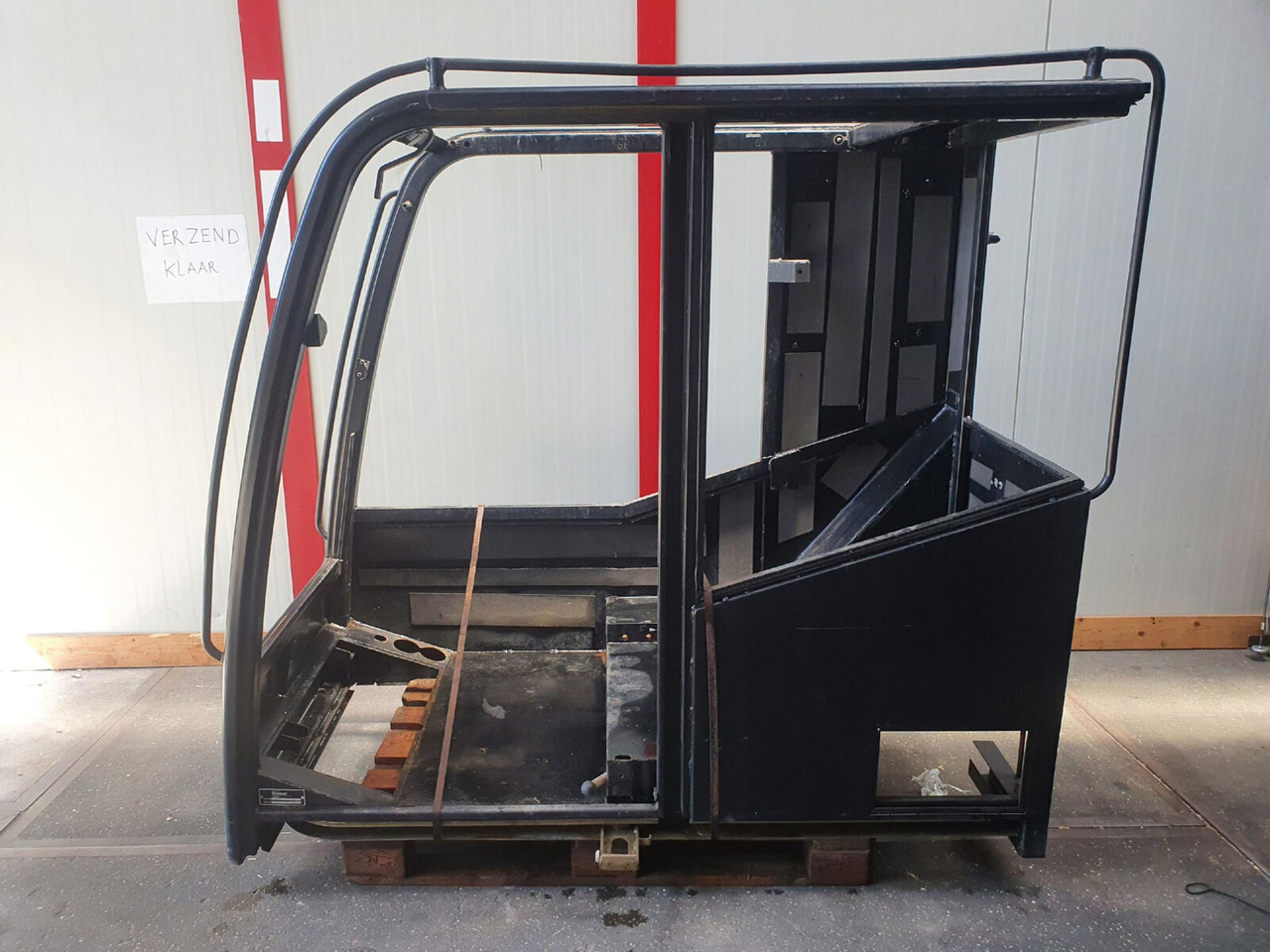 Terex AC upper cabin - Cabine pour Grue mobile: photos 1 Terex AC upper cabin - Cabine pour Grue mobile: photos 1