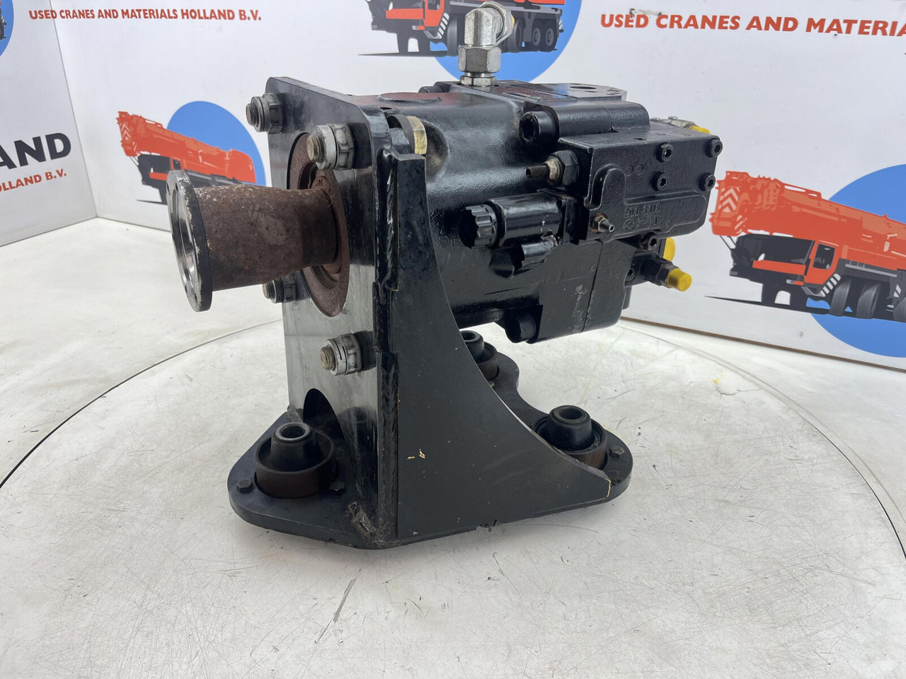 Terex Challenger 3160 Hydraulic pump - Pompe hydraulique pour Grue mobile: photos 1 Terex Challenger 3160 Hydraulic pump - Pompe hydraulique pour Grue mobile: photos 1