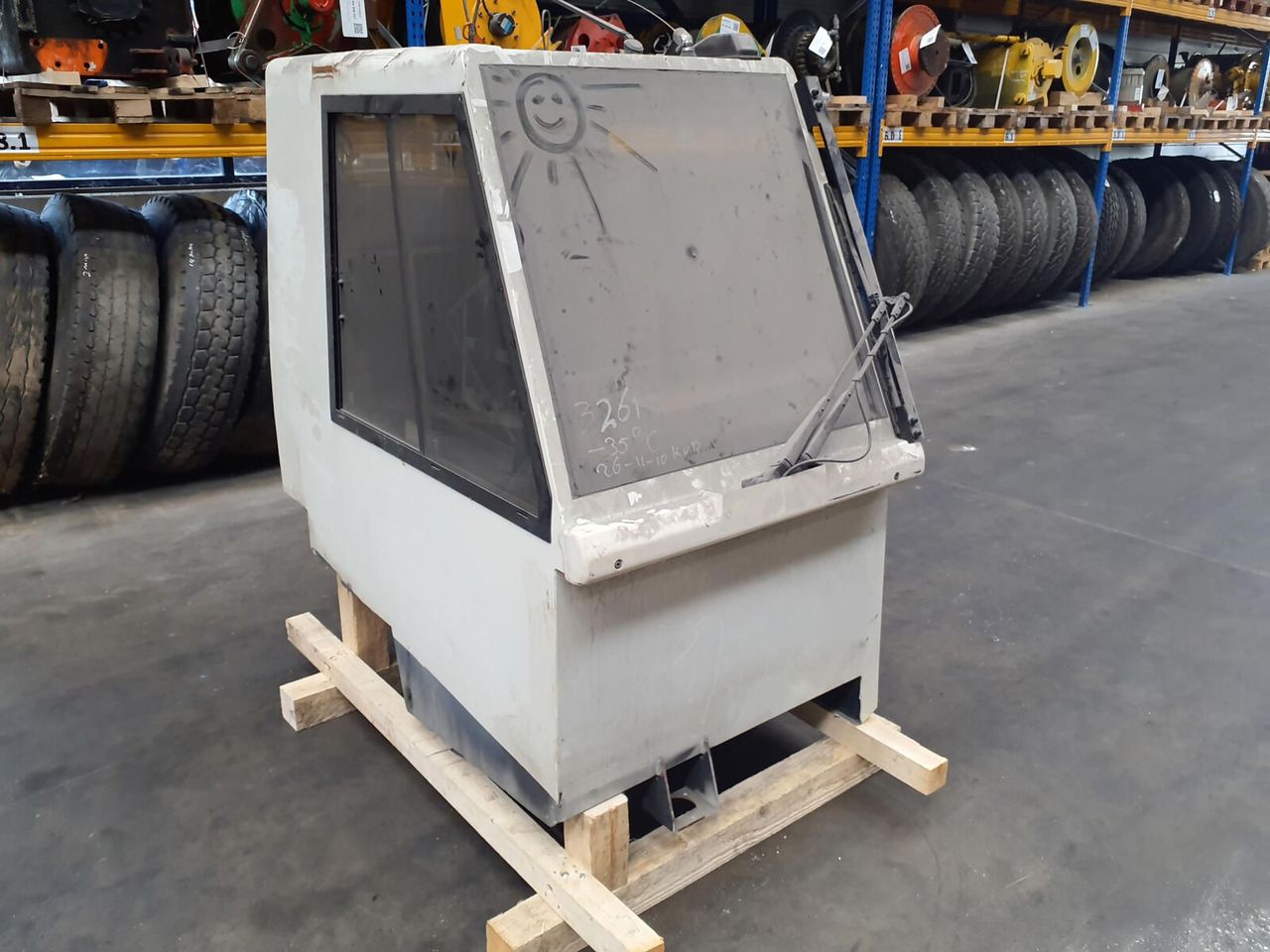Terex PPM ATT 250 lower cabin - Cabine pour Grue mobile: photos 1 Terex PPM ATT 250 lower cabin - Cabine pour Grue mobile: photos 1