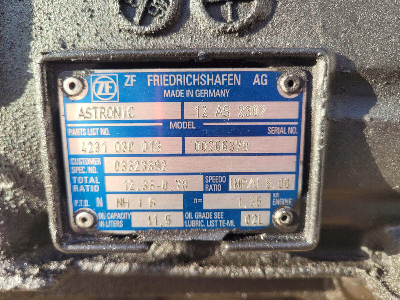 ZF GMK 3055 Gearbox ZF Astronic 12 AS 2302 - Boîte de vitesse pour Grue mobile: photos 5 ZF GMK 3055 Gearbox ZF Astronic 12 AS 2302 - Boîte de vitesse pour Grue mobile: photos 5