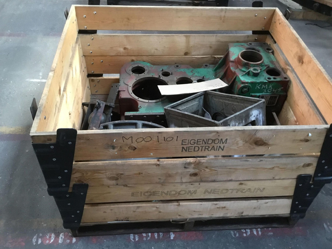 ZF KMK 3045 gearbox ZF 6WG200 - Boîte de vitesse pour Grue mobile: photos 4 ZF KMK 3045 gearbox ZF 6WG200 - Boîte de vitesse pour Grue mobile: photos 4