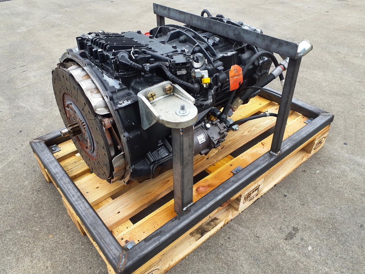 ZF Terex challenger 3160 Gearbox ZF astronic MID 12 AS 1625 SO - Boîte de vitesse pour Grue mobile: photos 1 ZF Terex challenger 3160 Gearbox ZF astronic MID 12 AS 1625 SO - Boîte de vitesse pour Grue mobile: photos 1