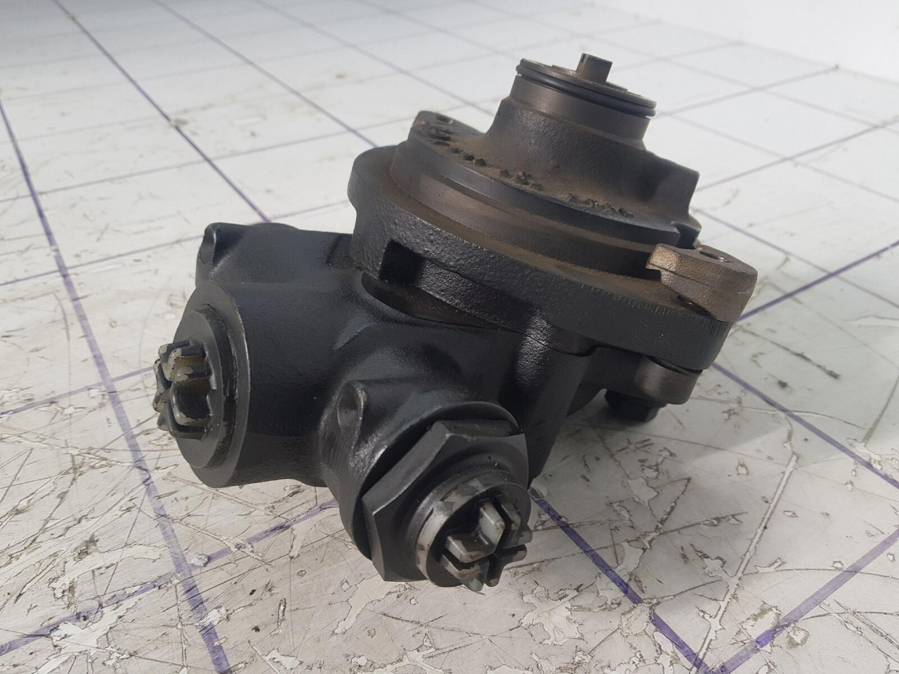 ZF ZF steering pump - Pompe de support pour Grue: photos 3 ZF ZF steering pump - Pompe de support pour Grue: photos 3