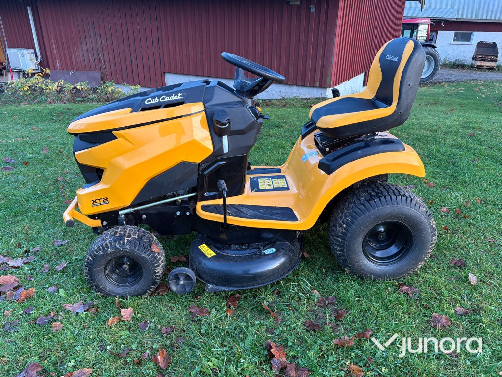 Åkgräsklippare - Cub Cadet, XT2 Enduro Series - Motofaucheuse: photos 2 Åkgräsklippare - Cub Cadet, XT2 Enduro Series - Motofaucheuse: photos 2
