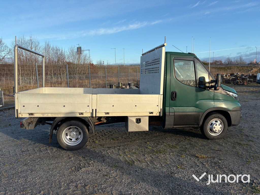 Flakbil - IVECO Daily - Utilitaire plateau: photos 5 Flakbil - IVECO Daily - Utilitaire plateau: photos 5
