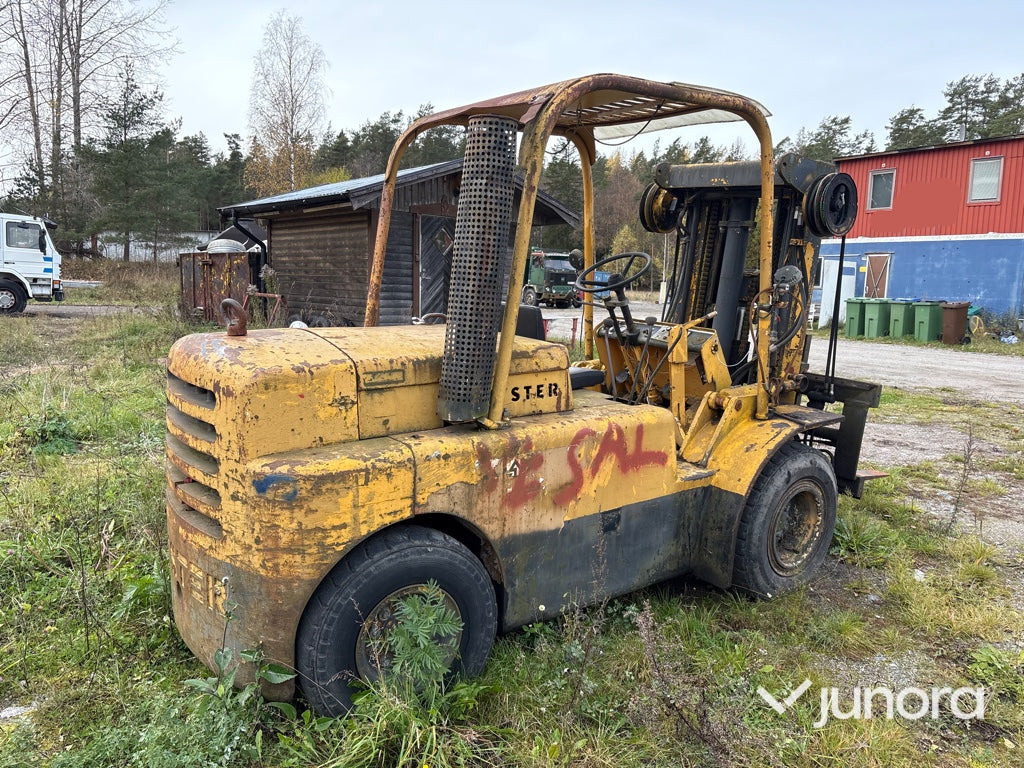Gaffeltruck - Hyster, H60 - Chariot élévateur diesel: photos 5 Gaffeltruck - Hyster, H60 - Chariot élévateur diesel: photos 5