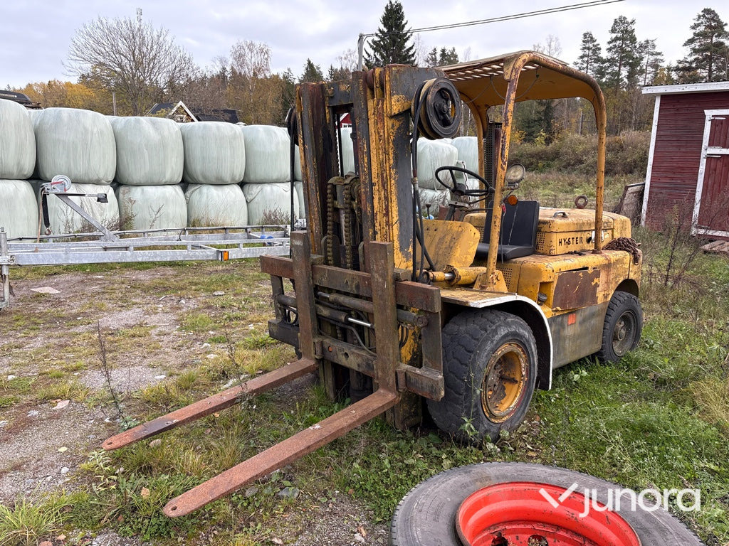 Gaffeltruck - Hyster, H60 - Chariot élévateur diesel: photos 1 Gaffeltruck - Hyster, H60 - Chariot élévateur diesel: photos 1