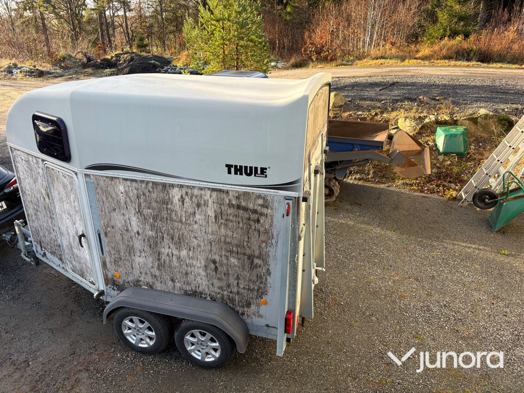 Hästtransport - Thule 150 E5 - Van chevaux: photos 3 Hästtransport - Thule 150 E5 - Van chevaux: photos 3