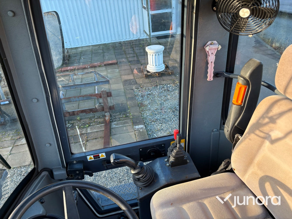 Chargeuse sur pneus Hjullastare - Hongyuan ZL18F+: photos 12