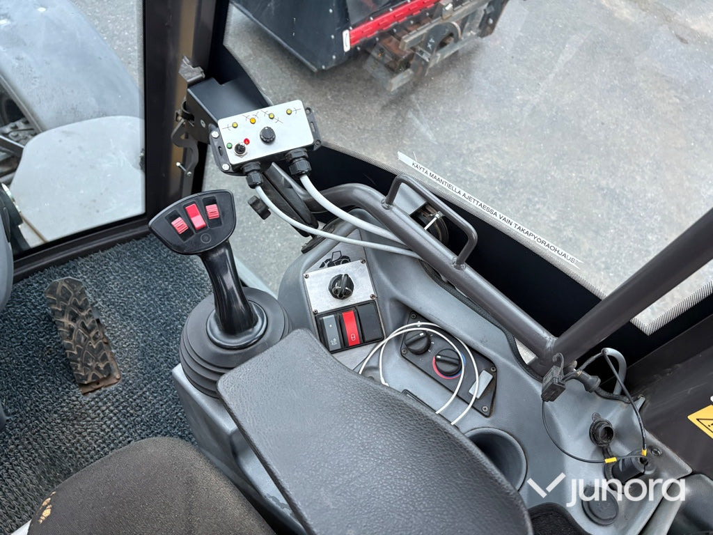 Chargeuse sur pneus Hjullastare Mecallac AF 1050 med redskap: photos 19 Chargeuse sur pneus Hjullastare Mecallac AF 1050 med redskap: photos 19