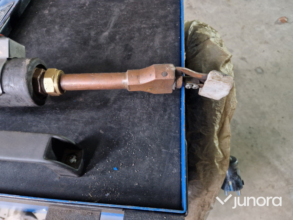 Induktionsvärmare - Teknel 300 - Réchauffeur de construction: photos 2 Induktionsvärmare - Teknel 300 - Réchauffeur de construction: photos 2