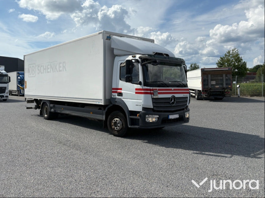 Lastbil Mercedes Atego 1223 - Camion fourgon: photos 1 Lastbil Mercedes Atego 1223 - Camion fourgon: photos 1
