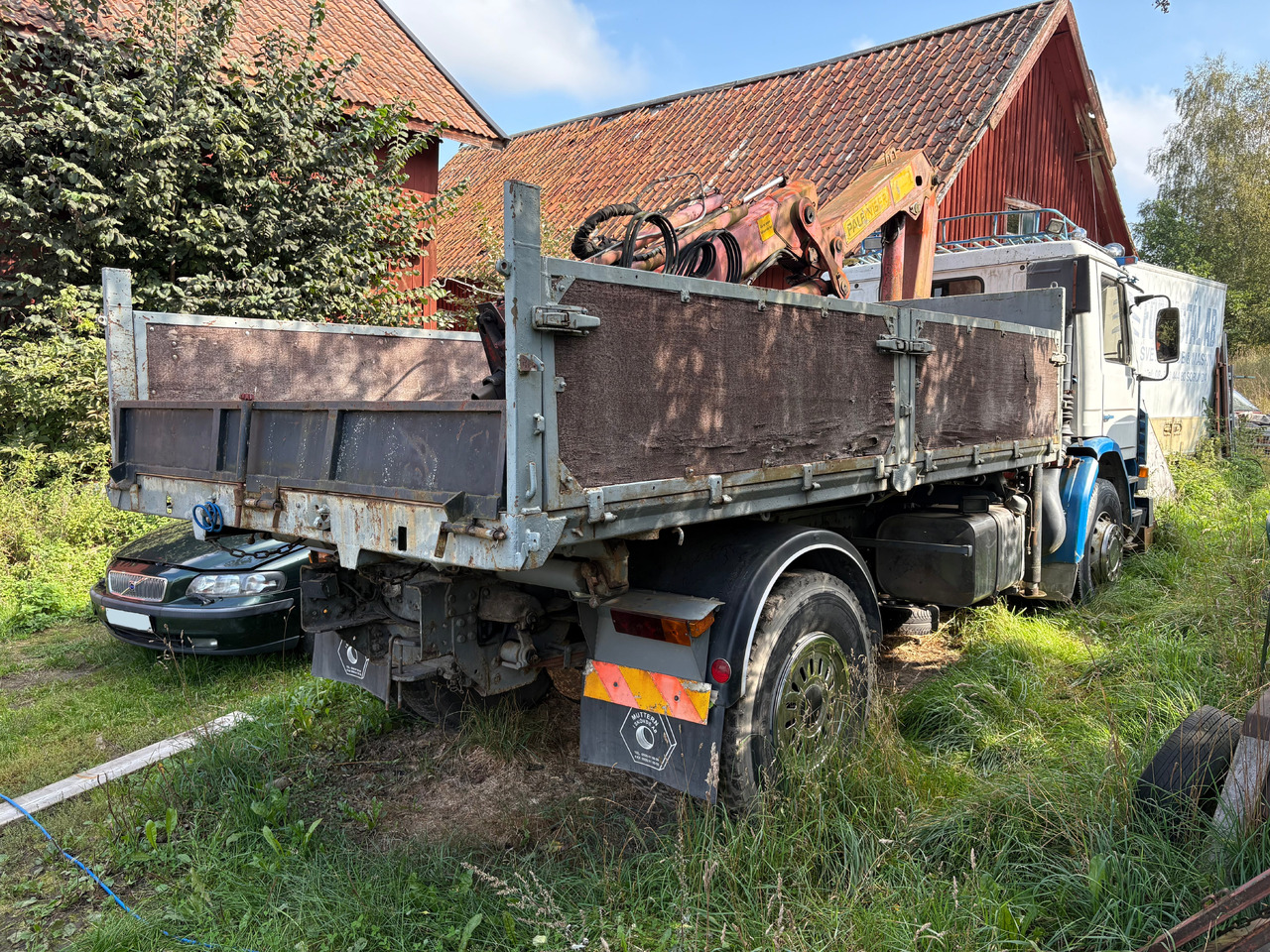 Lastbil Scania P92H 4X2 med lyftkran - Camion plateau, Camion grue: photos 5 Lastbil Scania P92H 4X2 med lyftkran - Camion plateau, Camion grue: photos 5