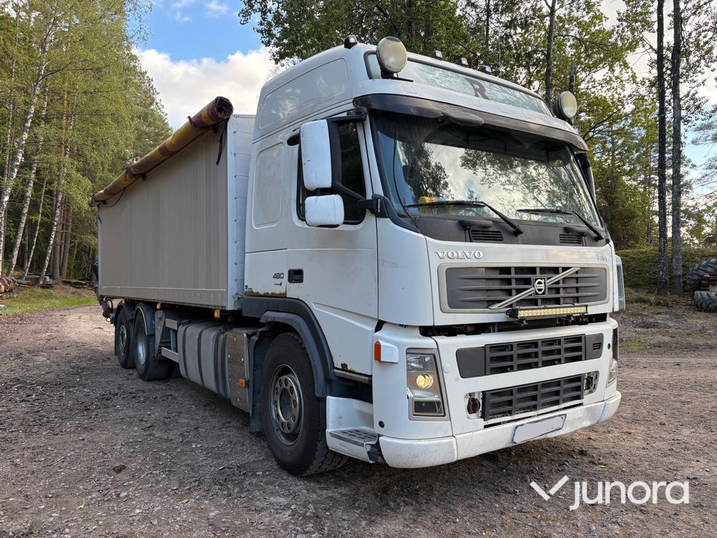Lastbil Volvo FM-480 6*2 med lyftkran - Camion plateau, Camion grue: photos 3 Lastbil Volvo FM-480 6*2 med lyftkran - Camion plateau, Camion grue: photos 3