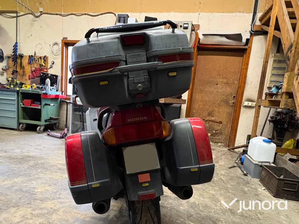 Motorcykel - Honda, ST1100 PAN EUROPEA - Motocyclette: photos 4 Motorcykel - Honda, ST1100 PAN EUROPEA - Motocyclette: photos 4