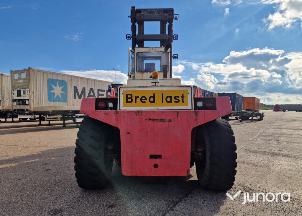 Svetruck 45120 Container Truck - Chariot porte-conteneur: photos 3 Svetruck 45120 Container Truck - Chariot porte-conteneur: photos 3