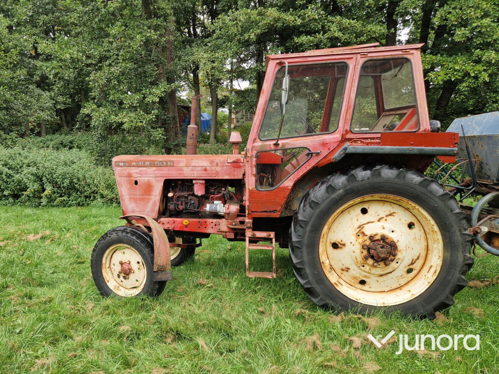 Traktor Belarus 50 S - Tracteur agricole: photos 3 Traktor Belarus 50 S - Tracteur agricole: photos 3