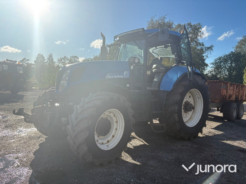 Traktor - New Holland T7040 - Tracteur agricole: photos 3 Traktor - New Holland T7040 - Tracteur agricole: photos 3