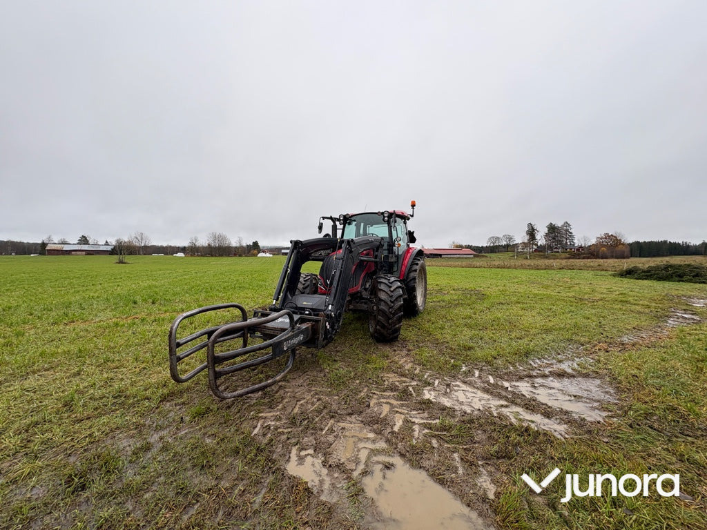 Traktor - Valtra A115 - Tracteur agricole: photos 2 Traktor - Valtra A115 - Tracteur agricole: photos 2