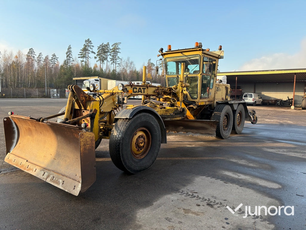 Vägskrapa - Caterpillar, 120G - Décapeuse: photos 1 Vägskrapa - Caterpillar, 120G - Décapeuse: photos 1