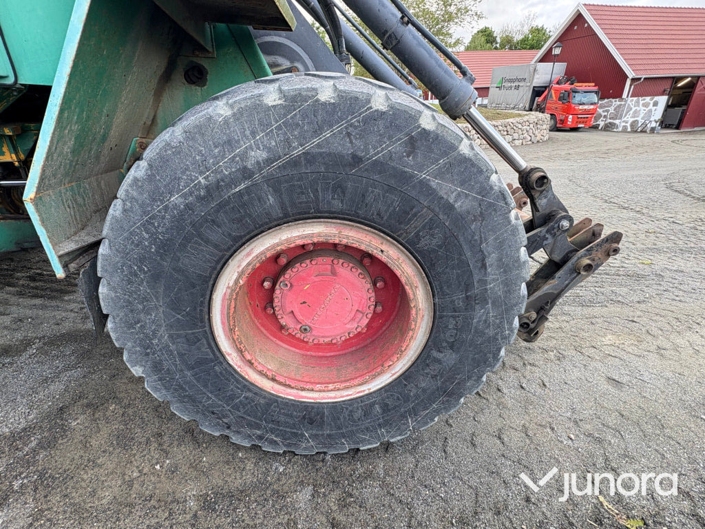 Chargeuse sur pneus Volvo BM L70: photos 22