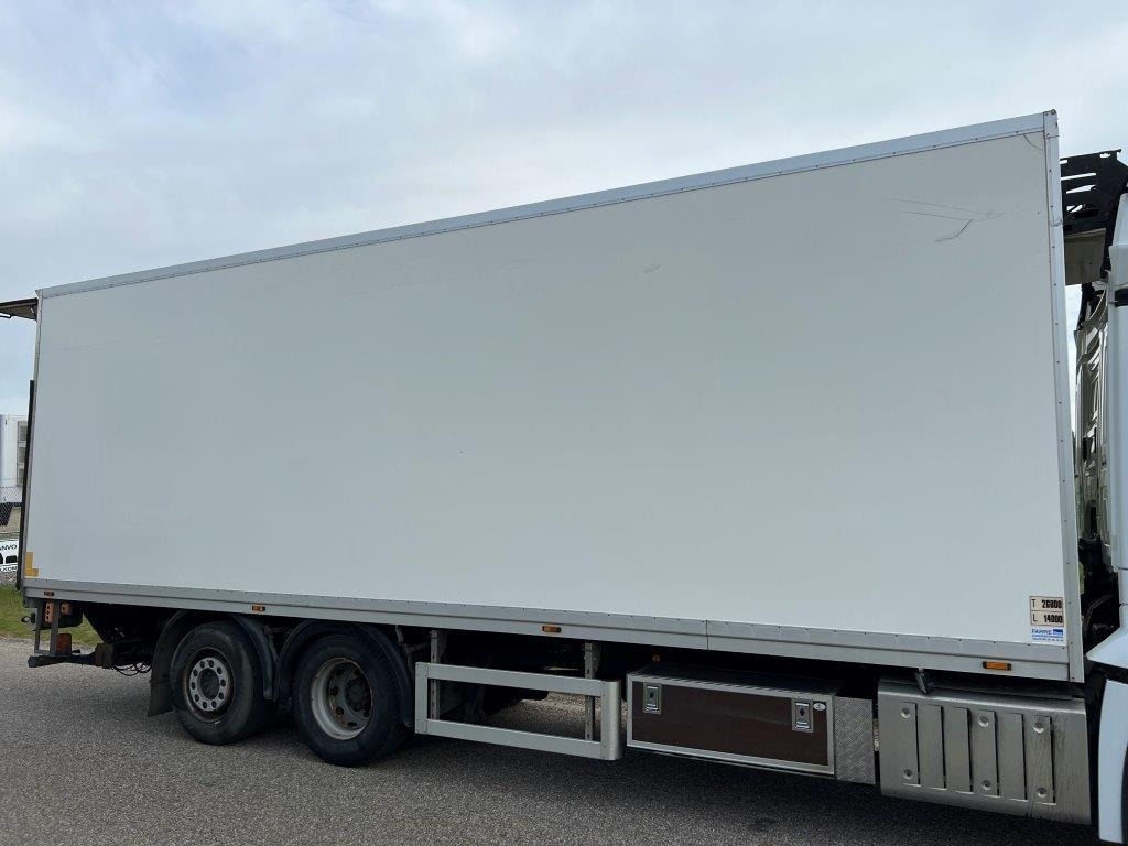 8,4 mtr glasfiber kasse - Xarios 500 - Carrosserie fourgon: photos 4 8,4 mtr glasfiber kasse - Xarios 500 - Carrosserie fourgon: photos 4