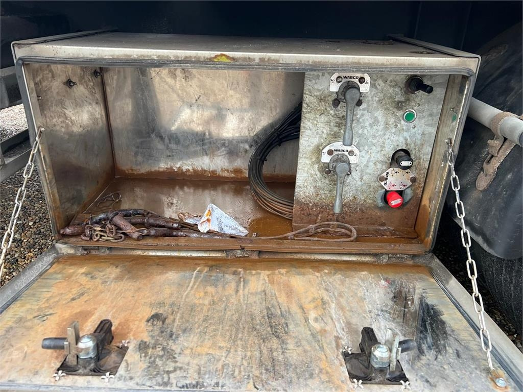 CMT 6,5 - 7,0 mtr container - tip - Remorque ampliroll/ Multibenne: photos 4 CMT 6,5 - 7,0 mtr container - tip - Remorque ampliroll/ Multibenne: photos 4