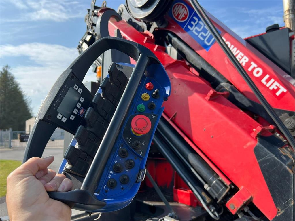 DAF CF 480 FAX 8x2*6 - Camion multibenne: photos 3 DAF CF 480 FAX 8x2*6 - Camion multibenne: photos 3