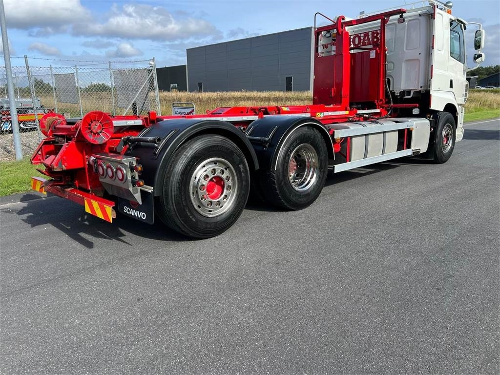 DAF CF 530 6x2*4 FAN - Camion ampliroll: photos 2 DAF CF 530 6x2*4 FAN - Camion ampliroll: photos 2