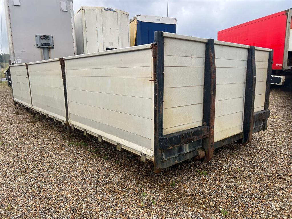 HMF 6650 mm - 2 delt - aut bagsmæk - Carrosserie fourgon: photos 1 HMF 6650 mm - 2 delt - aut bagsmæk - Carrosserie fourgon: photos 1