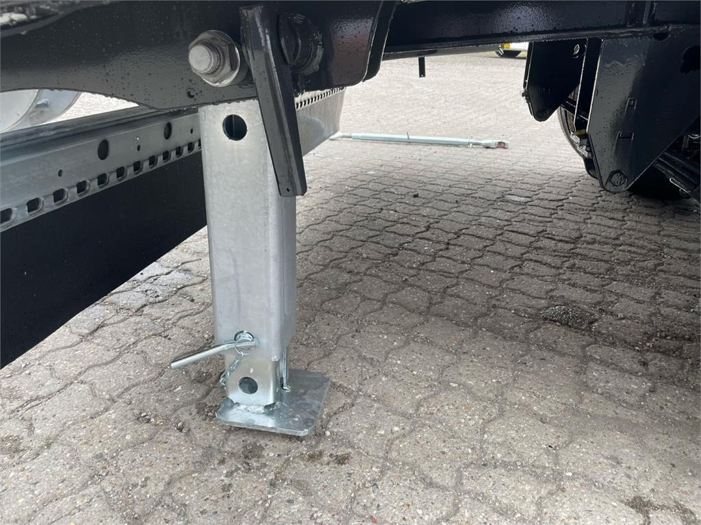 Remorque porte-engin surbaissée Hangler DTL-H 300 30-24 ton maskin hænger til traktor: photos 13