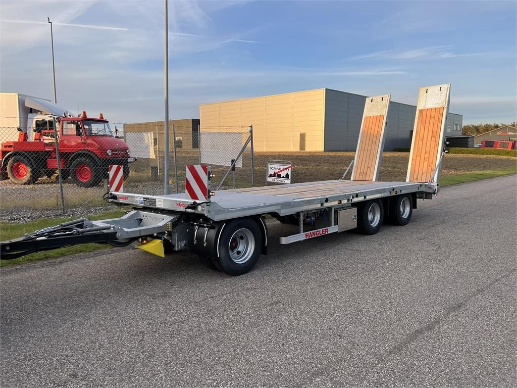 Hangler DTS-H 300 3 akslet hænger med ramper - Remorque porte-engin surbaissée: photos 2 Hangler DTS-H 300 3 akslet hænger med ramper - Remorque porte-engin surbaissée: photos 2