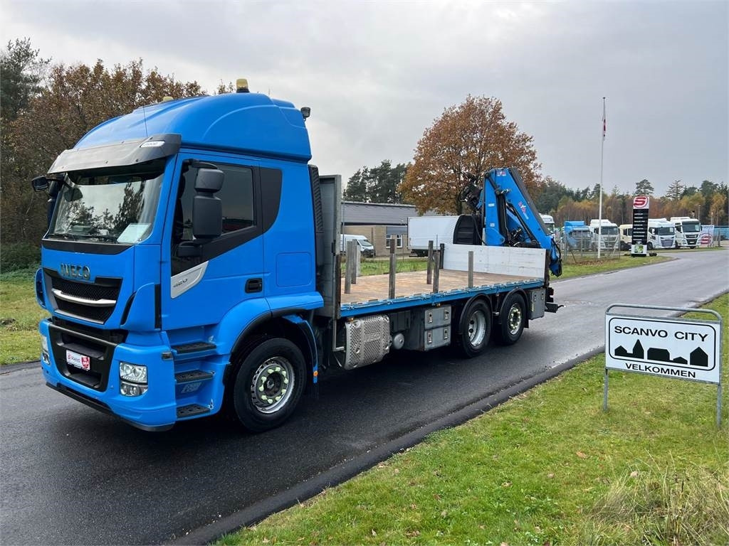 Iveco AT 260S 42Y-FS D - Camion grue: photos 3 Iveco AT 260S 42Y-FS D - Camion grue: photos 3
