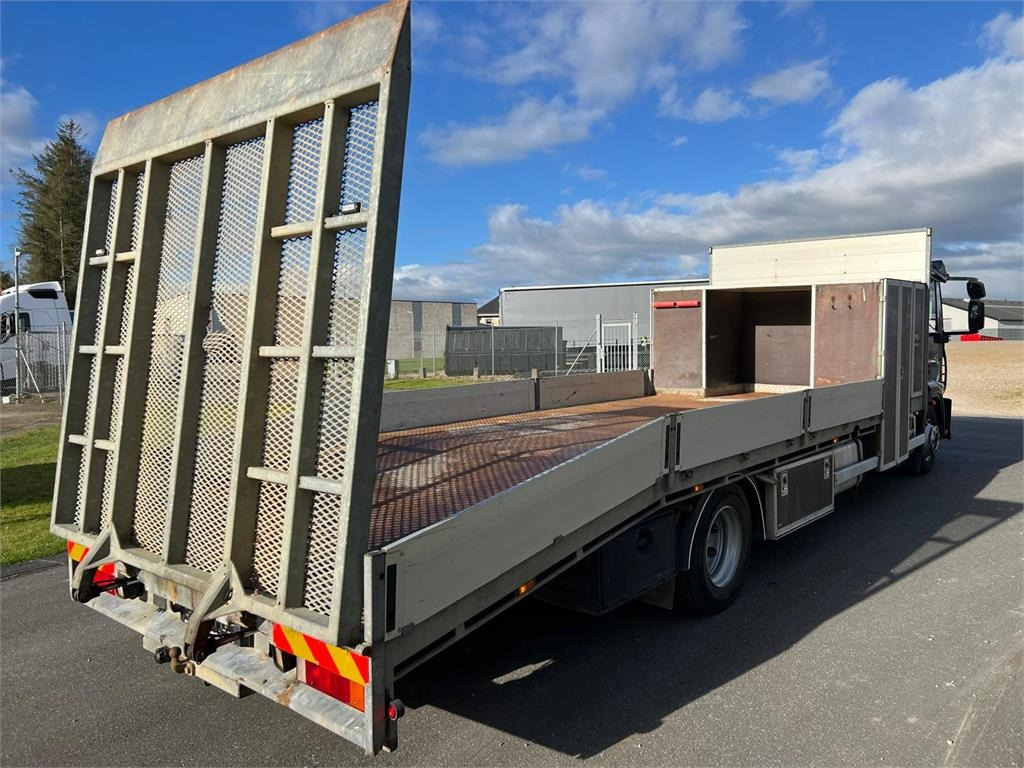 Iveco Euro Cargo 120 E22 - Camion porte-voitures: photos 4 Iveco Euro Cargo 120 E22 - Camion porte-voitures: photos 4