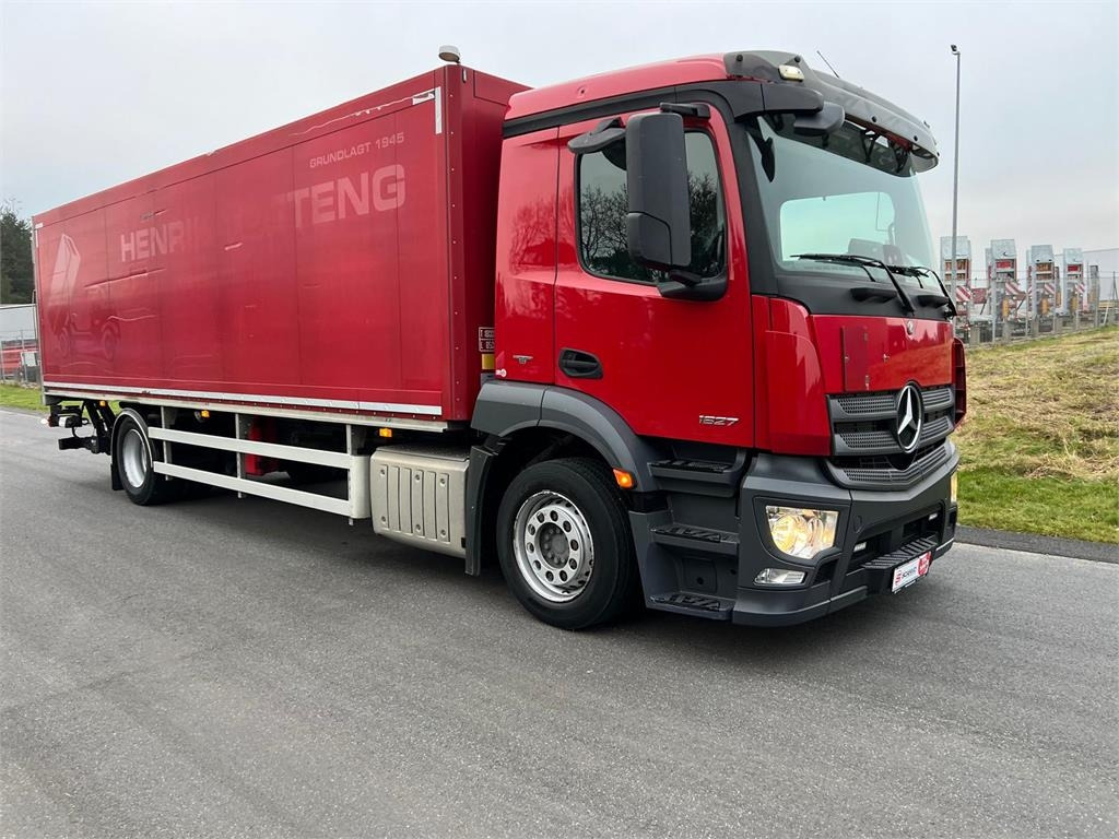 Mercedes-Benz Antos 1827 LnR  - Camion fourgon: photos 3 Mercedes-Benz Antos 1827 LnR  - Camion fourgon: photos 3