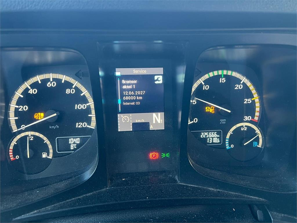 Camion fourgon Mercedes-Benz Antos 1827 LnR: photos 17