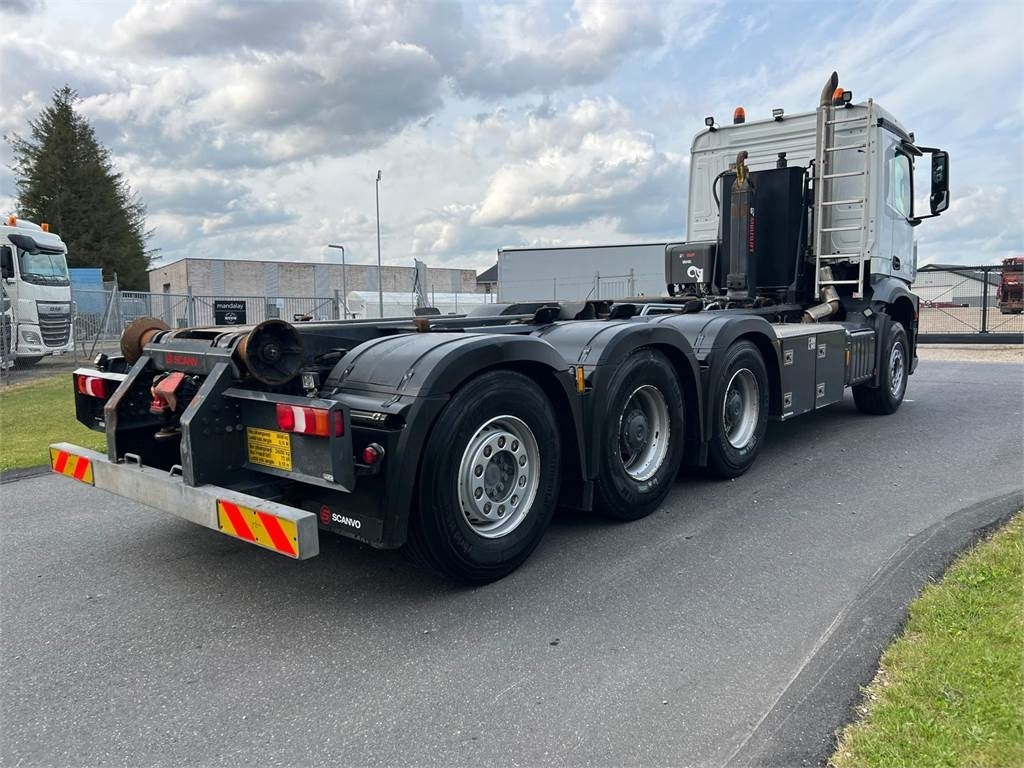 Mercedes-Benz Arocs 3251 8x4 L - Camion ampliroll: photos 3 Mercedes-Benz Arocs 3251 8x4 L - Camion ampliroll: photos 3