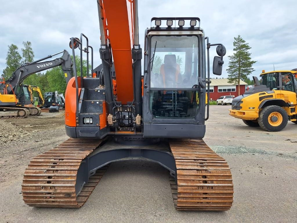 Doosan DX140LCR-5 - Pelle sur chenille: photos 5 Doosan DX140LCR-5 - Pelle sur chenille: photos 5