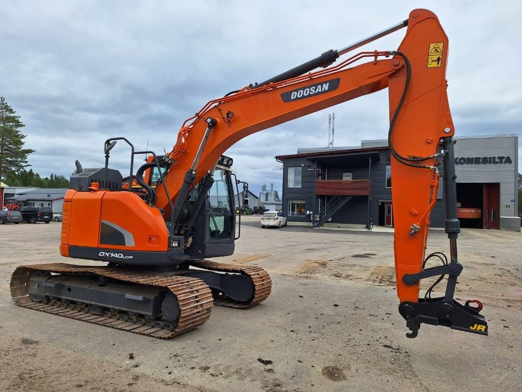 Doosan DX140LCR-5 - Pelle sur chenille: photos 4 Doosan DX140LCR-5 - Pelle sur chenille: photos 4
