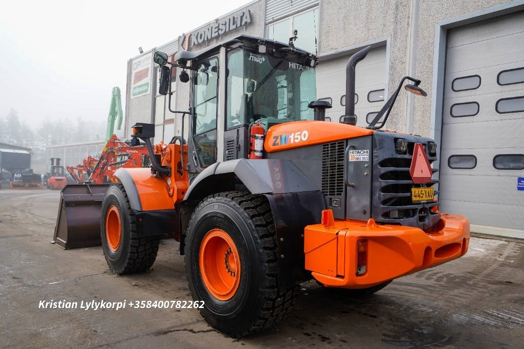 Hitachi ZW150 LONGBOOM - Chargeuse sur pneus: photos 2 Hitachi ZW150 LONGBOOM - Chargeuse sur pneus: photos 2