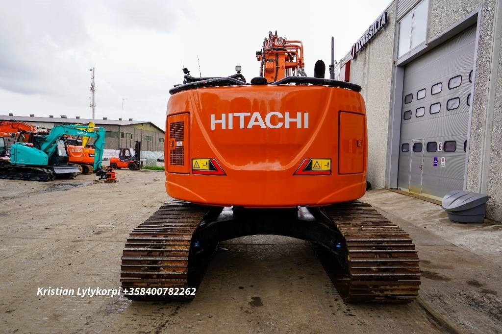 Hitachi ZX225USLC-7 ENGCON JA NOVATRON - Pelle sur chenille: photos 4 Hitachi ZX225USLC-7 ENGCON JA NOVATRON - Pelle sur chenille: photos 4