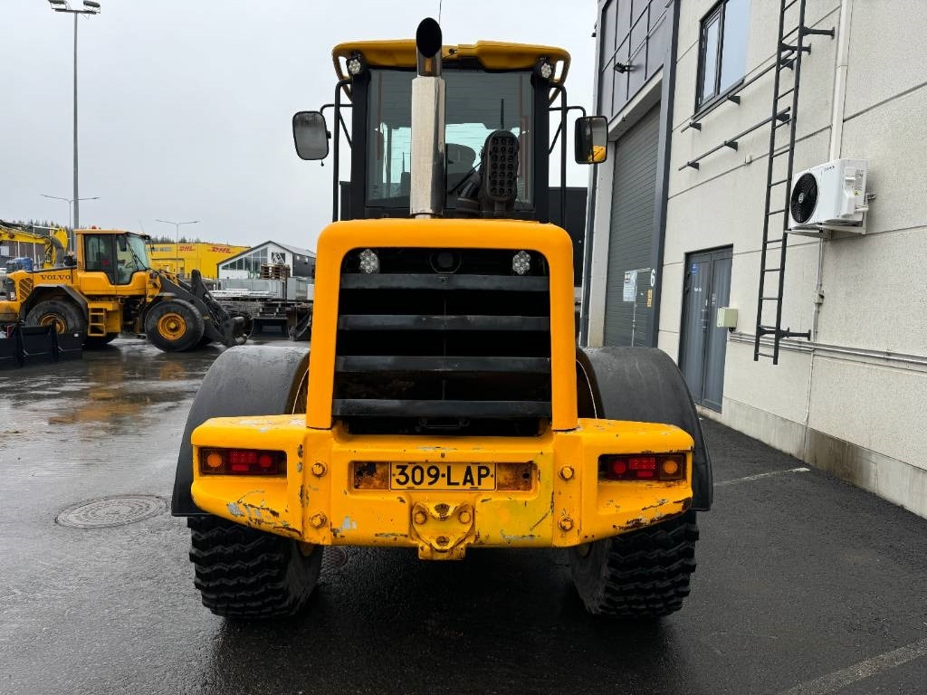 JCB 416 HT - Chargeuse sur pneus: photos 4 JCB 416 HT - Chargeuse sur pneus: photos 4