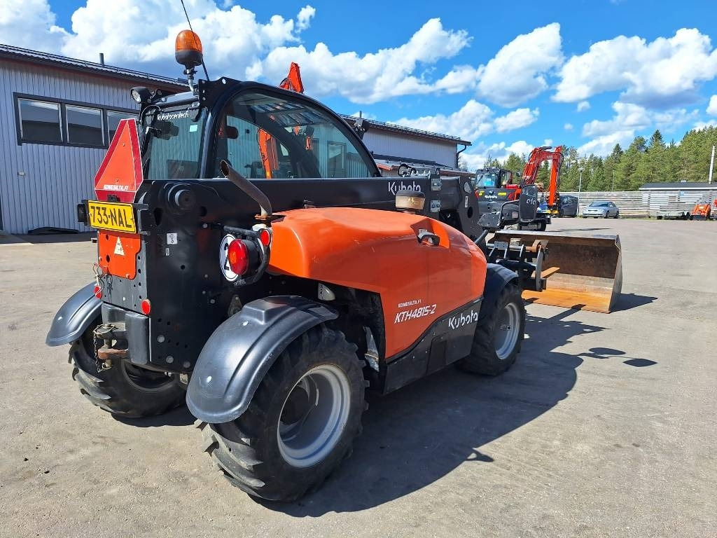 Kubota KHT 4815-2 MINIKUROTTAJA  - Chariot télescopique: photos 5 Kubota KHT 4815-2 MINIKUROTTAJA  - Chariot télescopique: photos 5