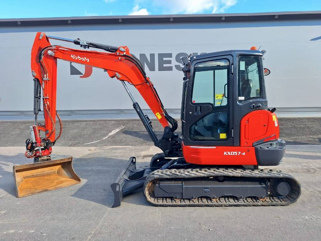 Kubota KX057-4 RASVARILLA  - Mini pelle: photos 1 Kubota KX057-4 RASVARILLA  - Mini pelle: photos 1