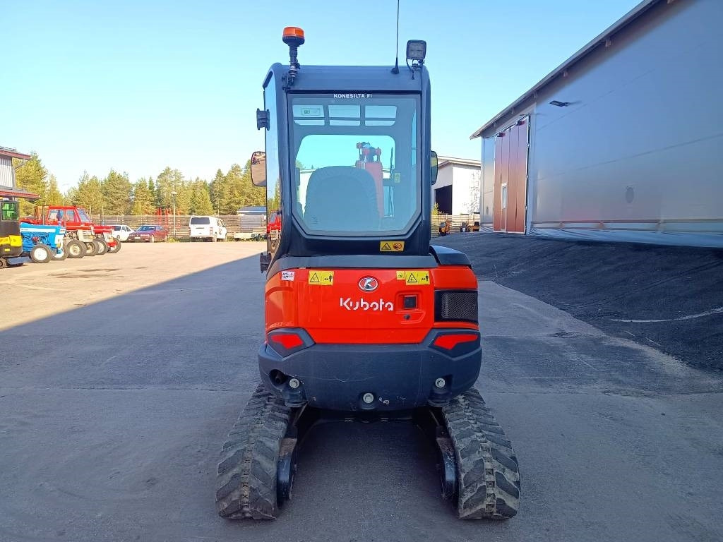 Kubota U27-4 UUDELLA PYÖRITTÄJÄLLÄ - Mini pelle: photos 3 Kubota U27-4 UUDELLA PYÖRITTÄJÄLLÄ - Mini pelle: photos 3