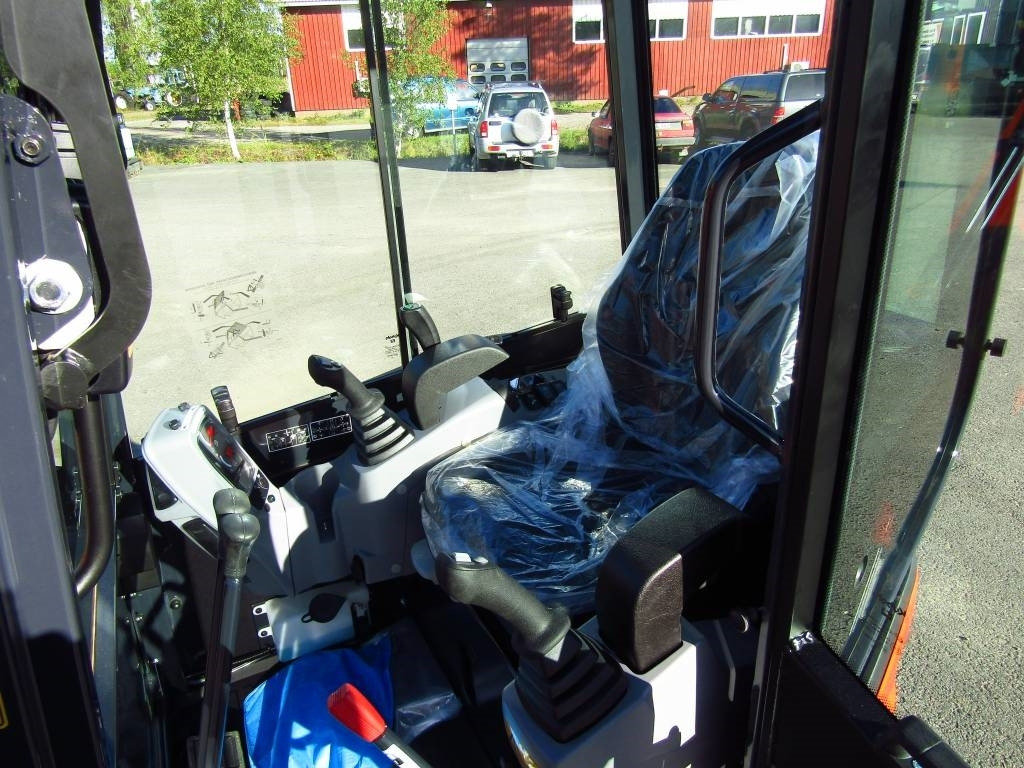 Mini pelle Kubota U27-4 UUSI, TAKUU 24KK: photos 8