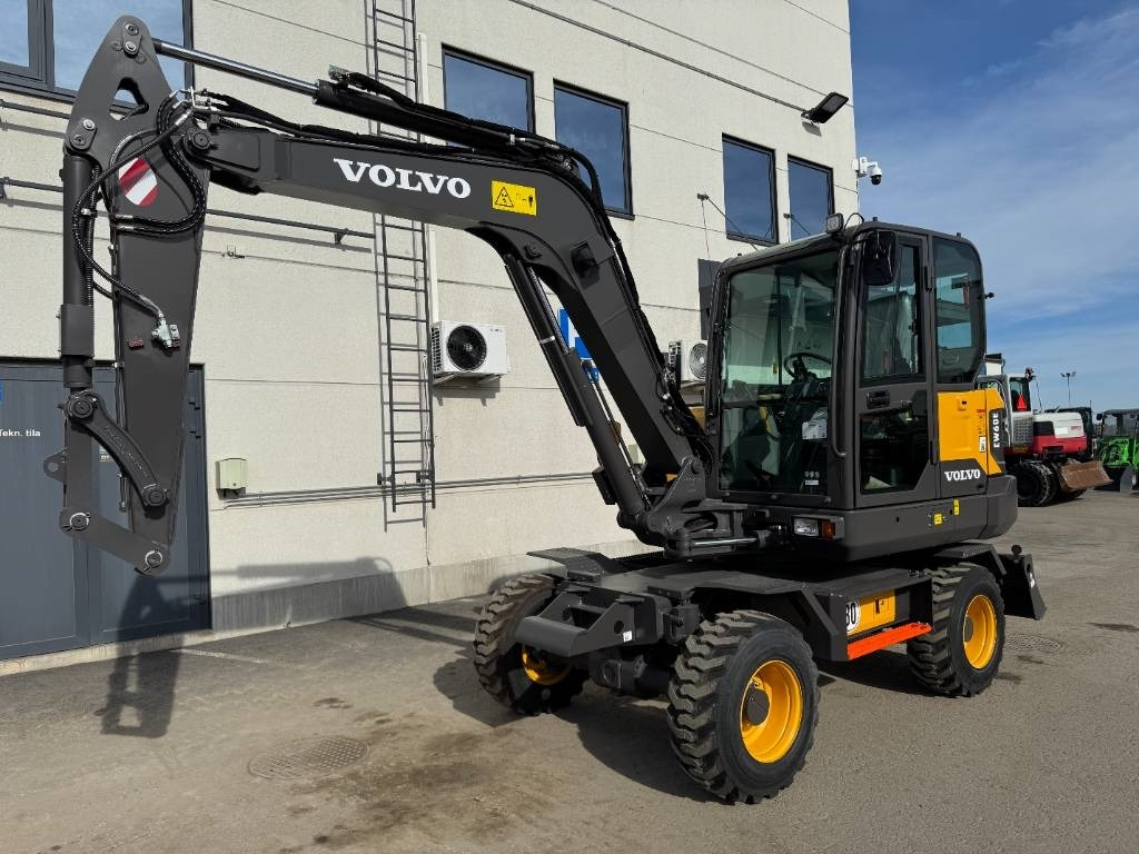 Volvo EW60E, Käyttämätön - Pelle sur pneus: photos 2 Volvo EW60E, Käyttämätön - Pelle sur pneus: photos 2