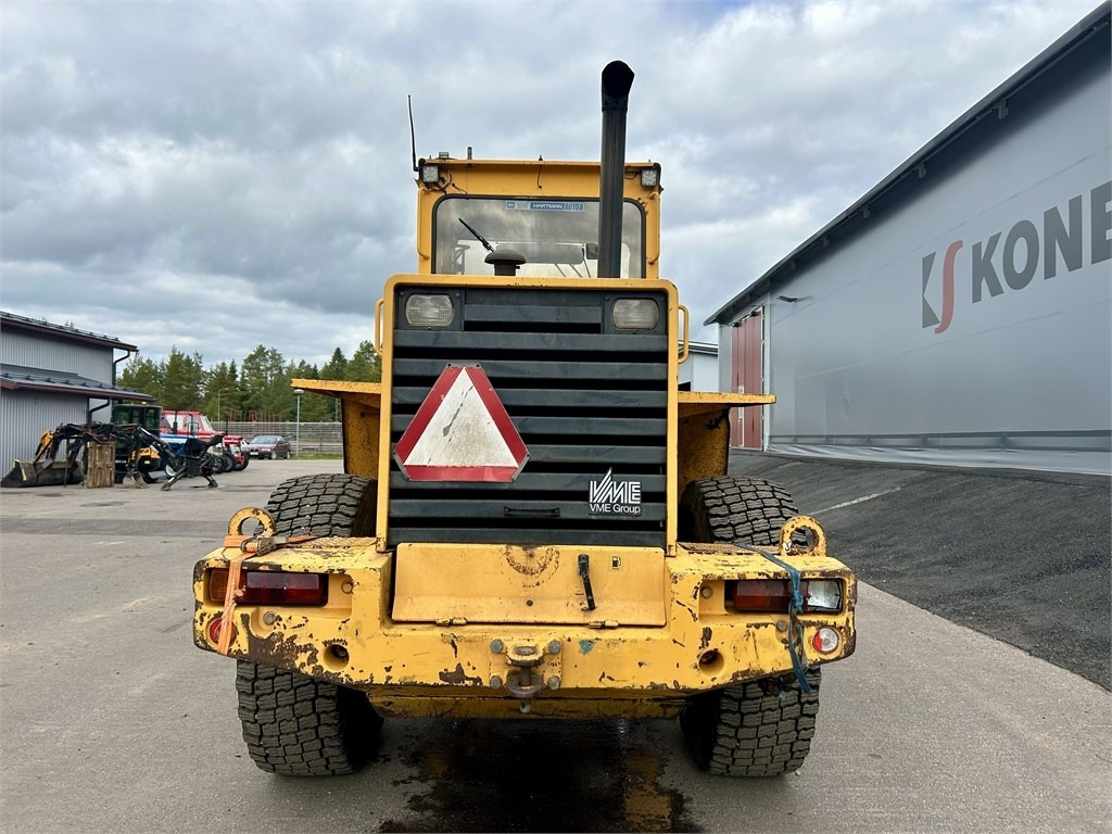 Volvo L 70 - Chargeuse sur pneus: photos 3 Volvo L 70 - Chargeuse sur pneus: photos 3